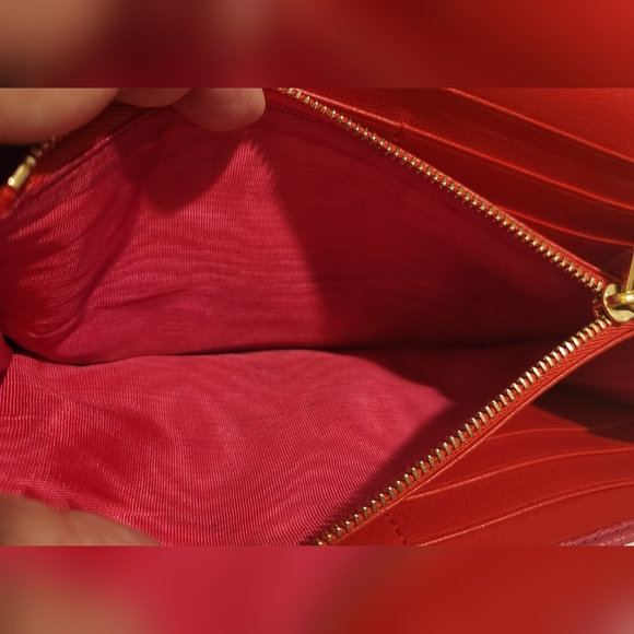 BVLGARI Bvlgari Pink Leather Bifold Wallet - Picture 12 of 16